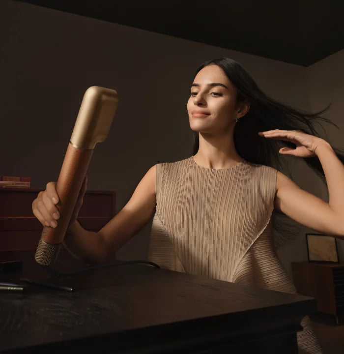 Lockenroutine: So verwenden Sie einen Föhn mit Diffusor für Ihre Locken