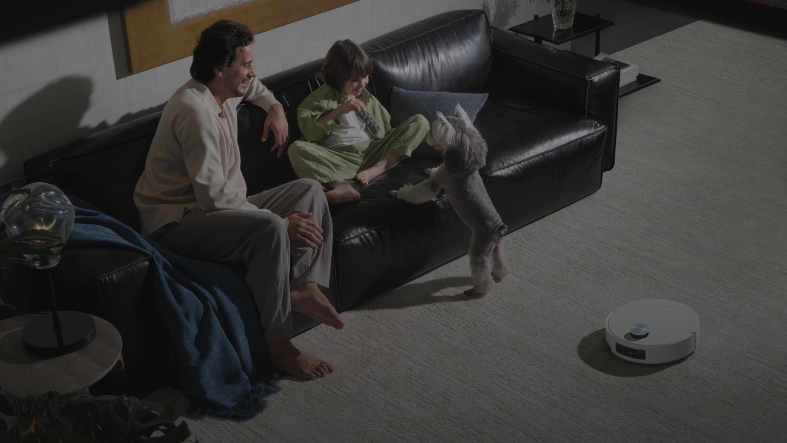 Dreame Aqua10 Ultra Roller Complete Saugroboter gesteuert per Smartphone App für einfache Hausreinigung