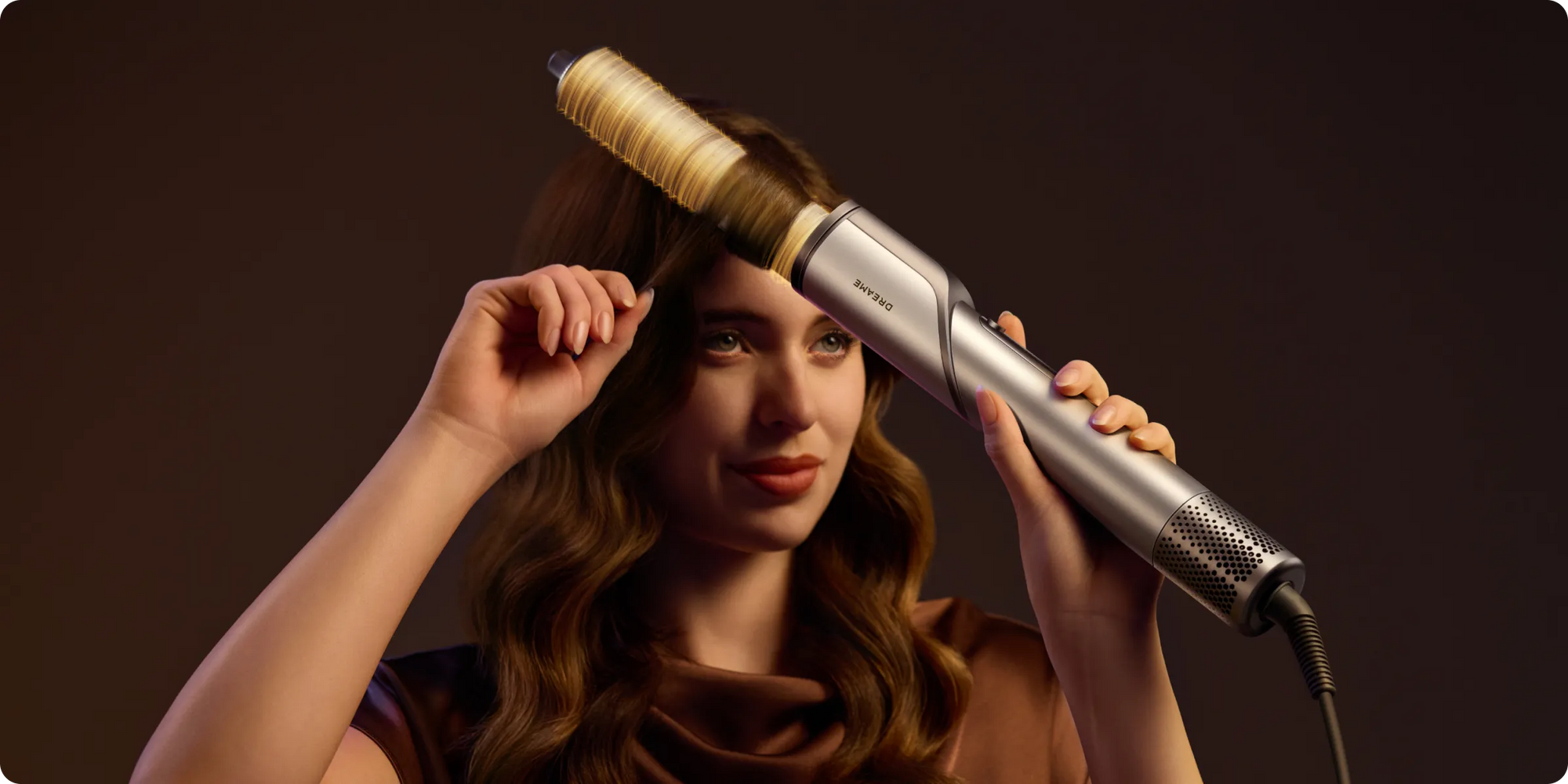 Dreame Dazzle-Haartrockner mit 10 Sekunden warmer Luft zum Formen und 5 Sekunden kalter Luft zum Fixieren.