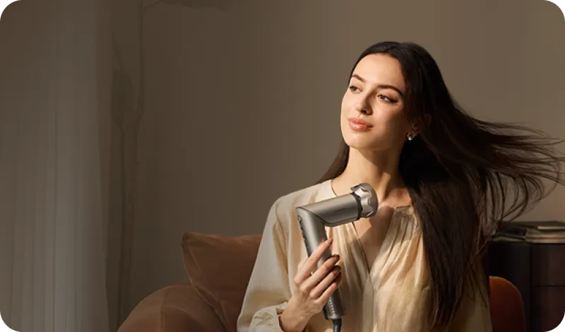Dreame Dazzle-Haartrockner mit 300 Mio. negativen Ionen für glänzendes, frizzfreies Haar.