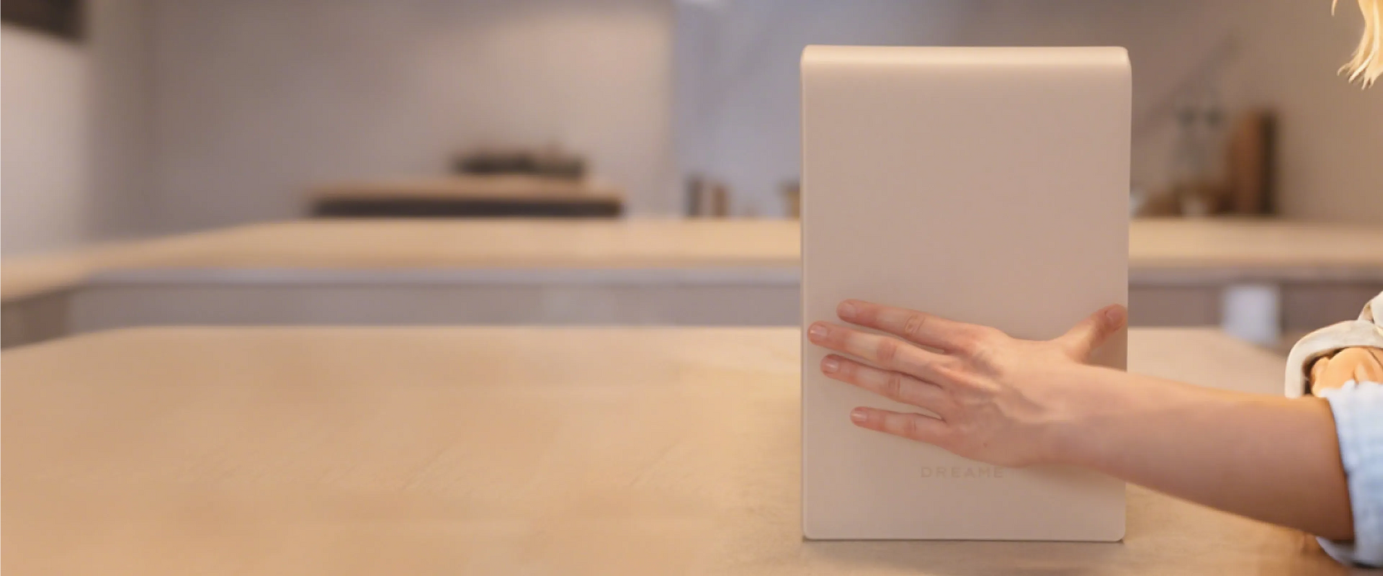 Der Dreame SF-25 verfügt über ein kompaktes Design, das perfekt für die Küche geeignet ist – nur 19,4 cm breit und 30,5 cm hoch (entspricht einem A4-Blatt), platzsparend und flexibel aufstellbar.